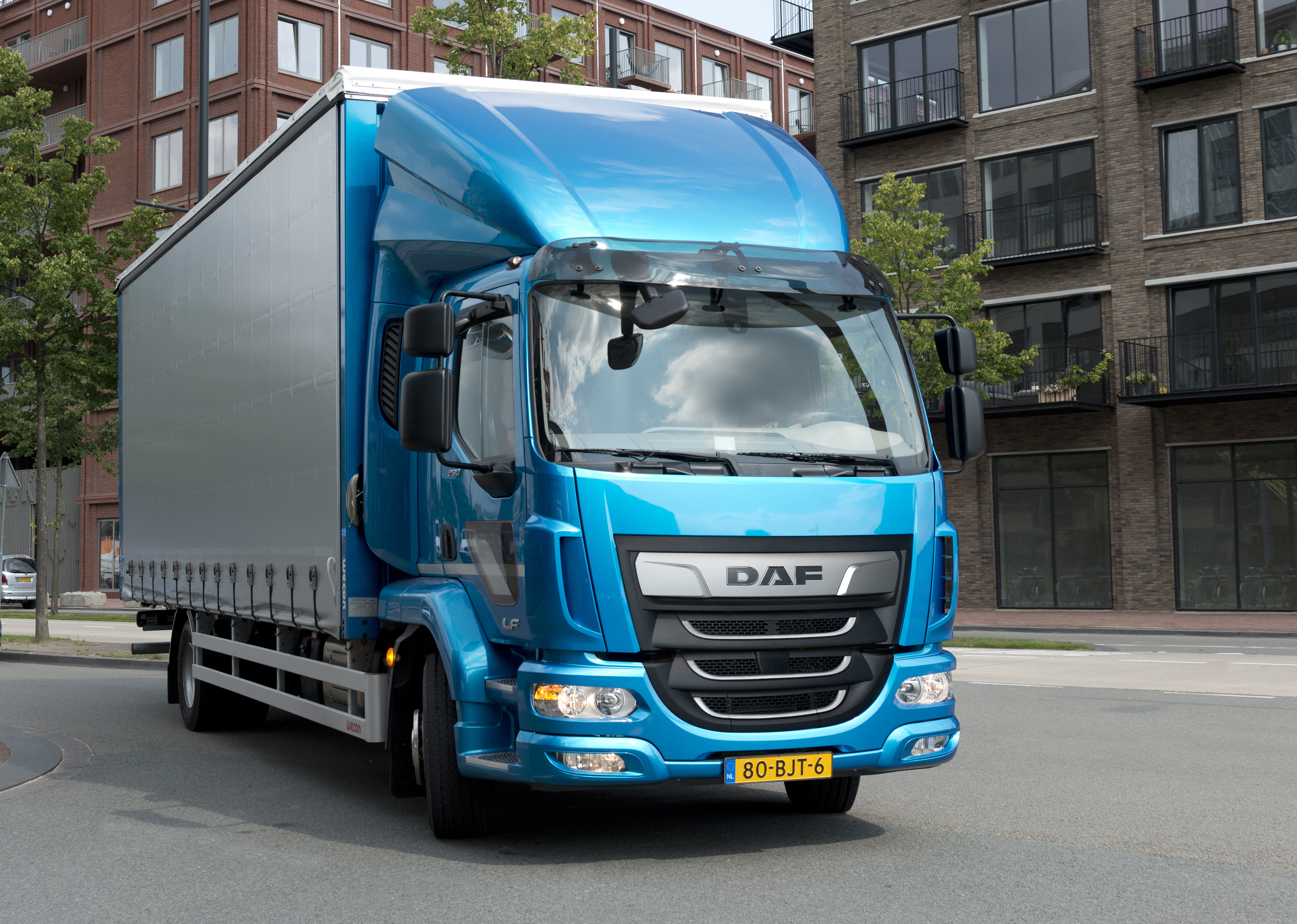 Yeni DAF LF – Kusursuz Mükemmellik - DAF Trucks Turkey Otomotiv ... Yeni DAF LF – Kusursuz Mükemmellik - DAF Trucks Turkey Otomotiv ...