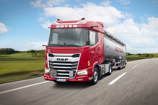 DAF-XG-tractors-for-global-liquid-products-transporter-HOYER